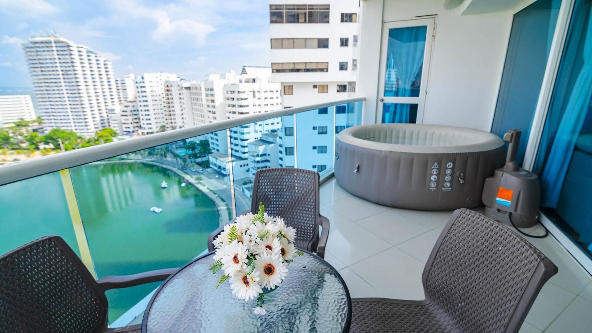 Unik Edificio Poseidón Apartamento *