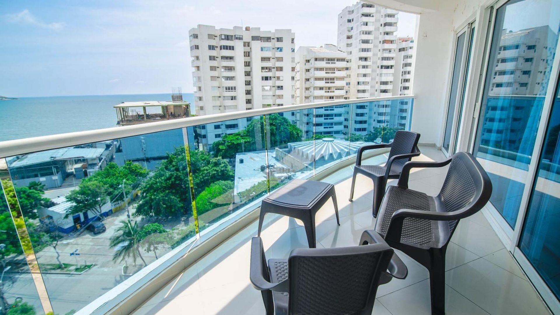 Unik Edificio Poseidón Apartamento