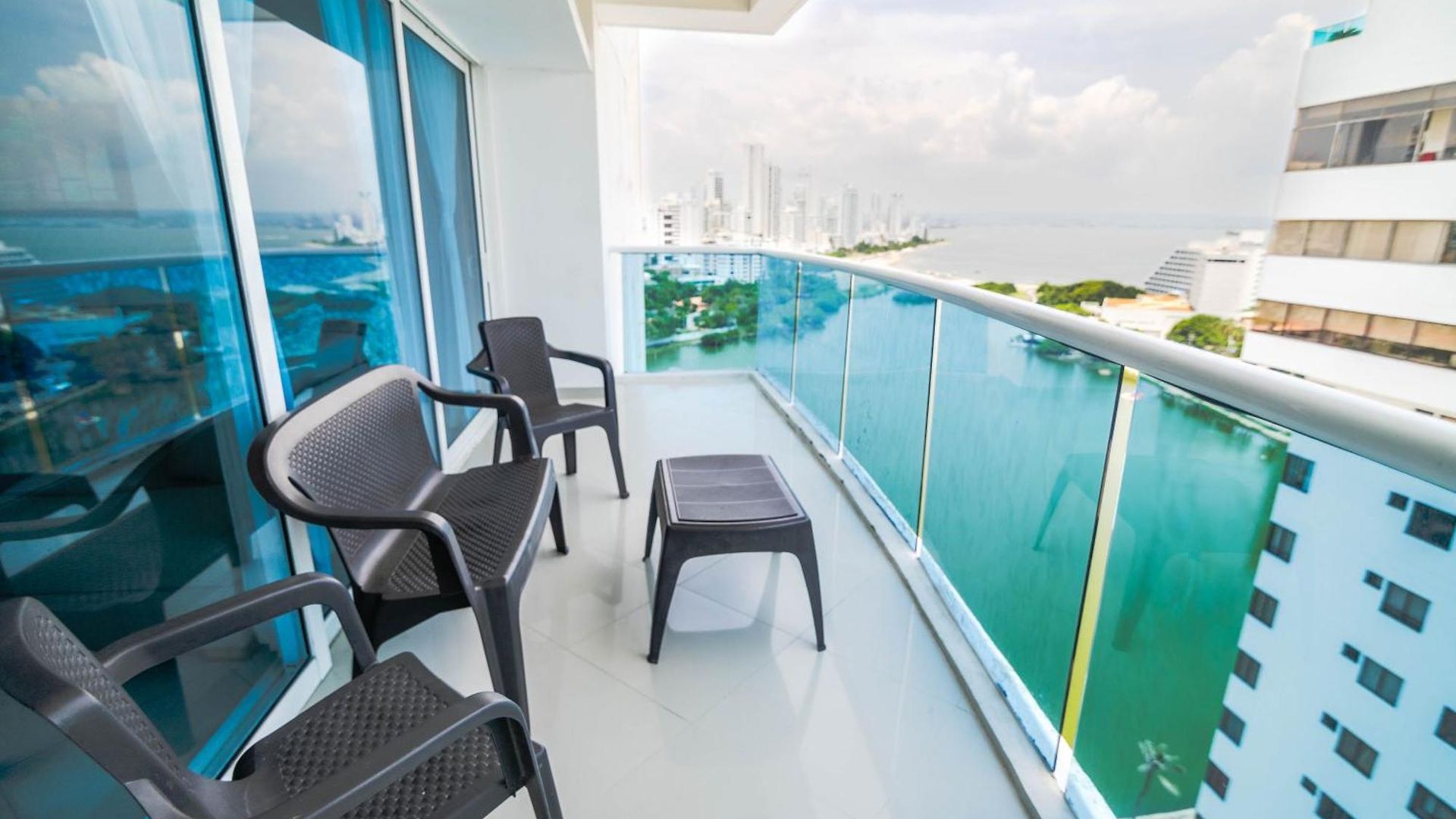 Unik Edificio Poseidón Apartamento *