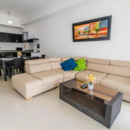 Apartamento Unik Edificio Poseidón