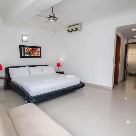 Unik Edificio Poseidón Apartamento